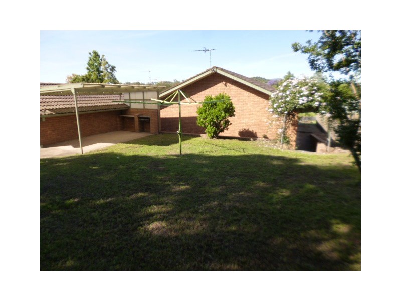 19 Acacia Drive, Muswellbrook NSW 2333