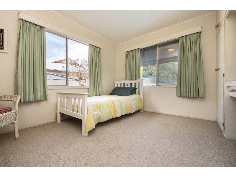 64 Carl Street, Muswellbrook NSW 2333