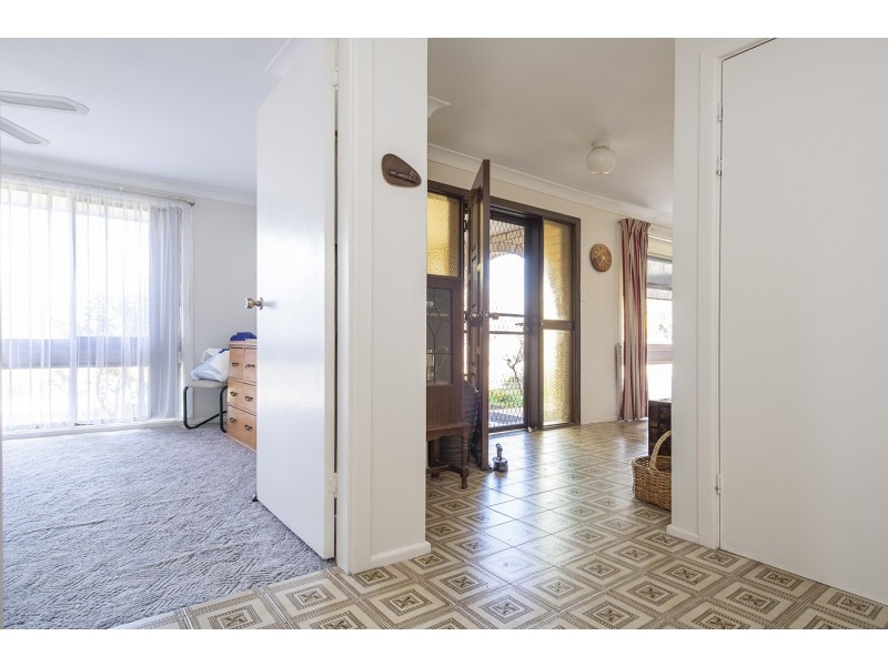 16 Davies Street, Scone NSW 2337