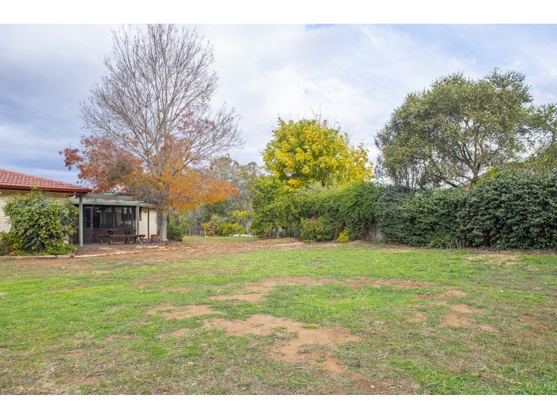 16 Davies Street, Scone NSW 2337