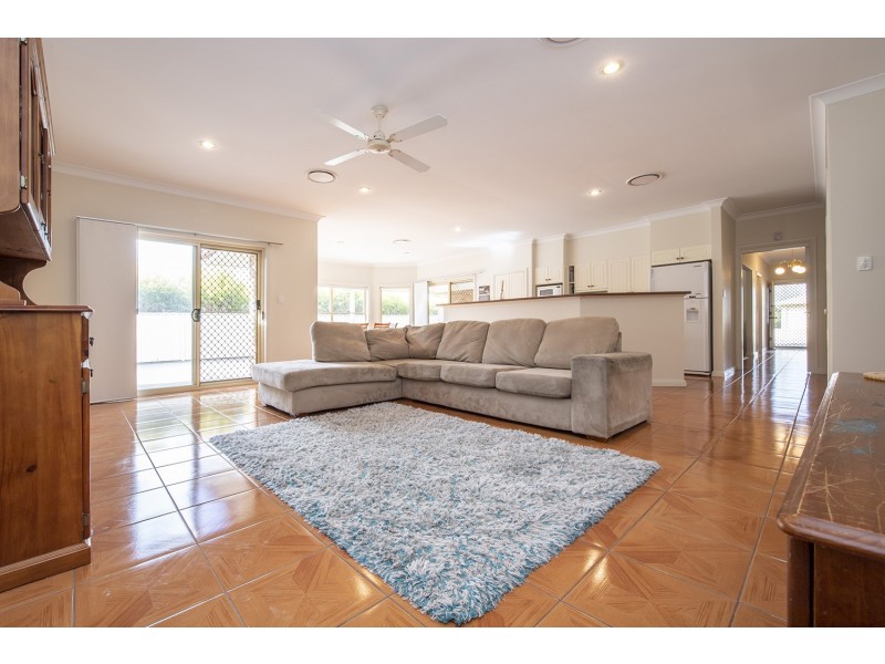 6 St Andrews Place, Muswellbrook NSW 2333