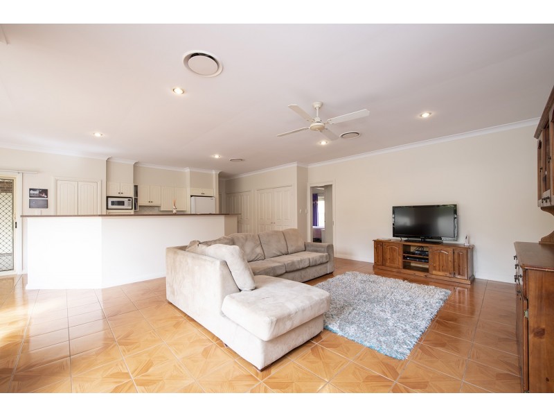 6 St Andrews Place, Muswellbrook NSW 2333