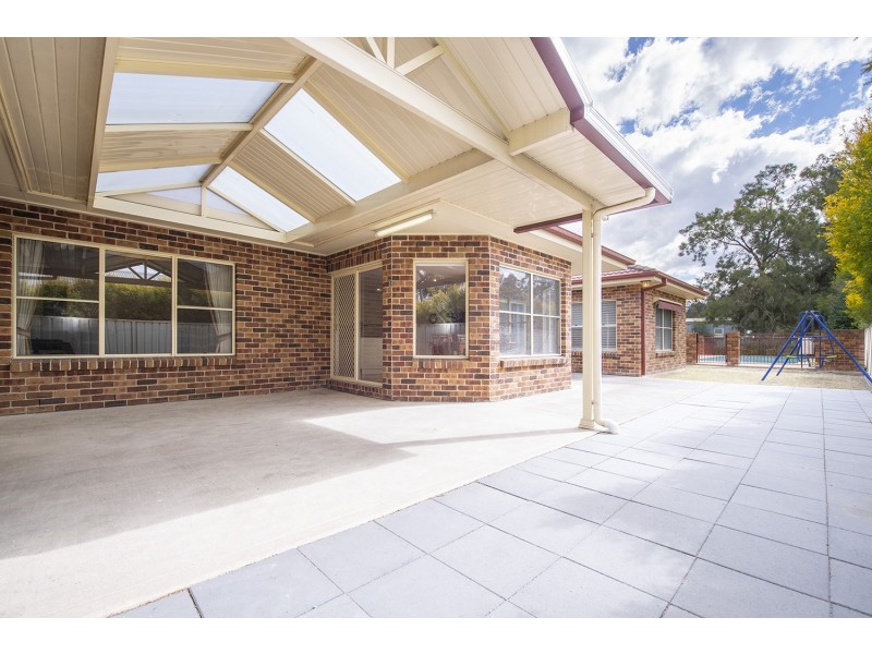 6 St Andrews Place, Muswellbrook NSW 2333
