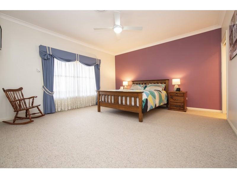 6 St Andrews Place, Muswellbrook NSW 2333