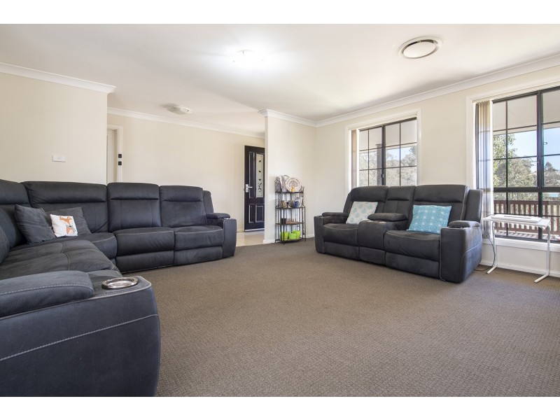 11 Day Street, Muswellbrook NSW 2333