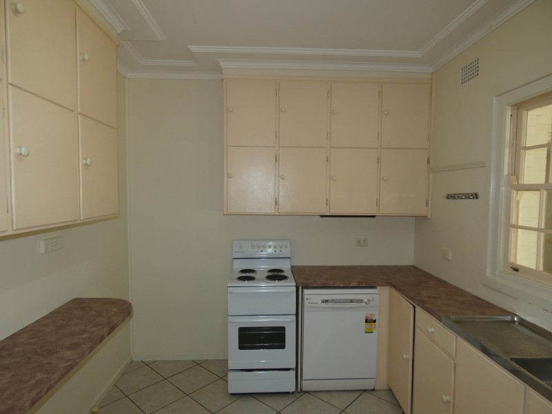 9 Sowerby Street, Muswellbrook NSW 2333