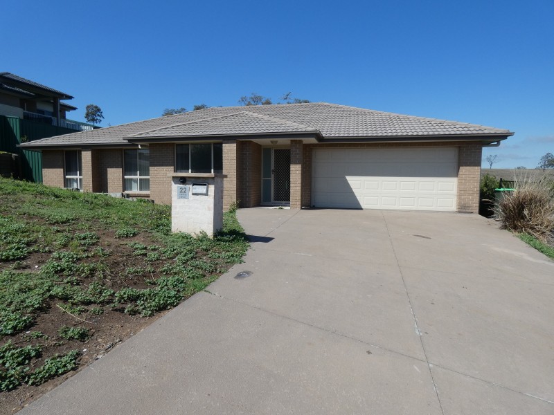 22 Chivers Circuit, Muswellbrook NSW 2333