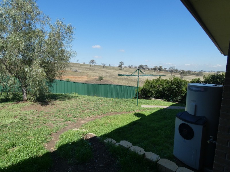 22 Chivers Circuit, Muswellbrook NSW 2333