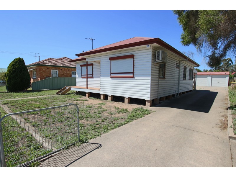 30 Lorne Street, Muswellbrook NSW 2333