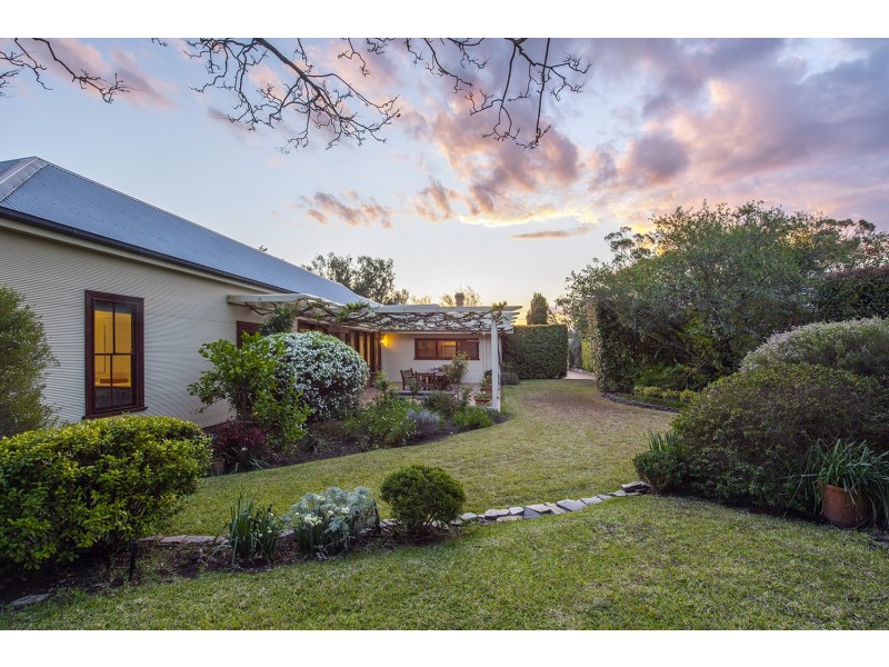 42 Waverley Street, Scone NSW 2337