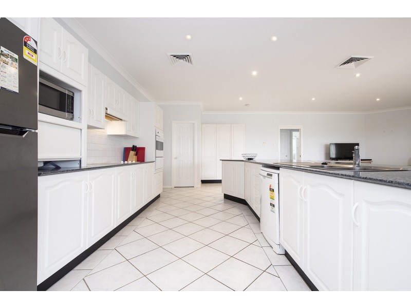 18 Kilgallin Close, Scone NSW 2337