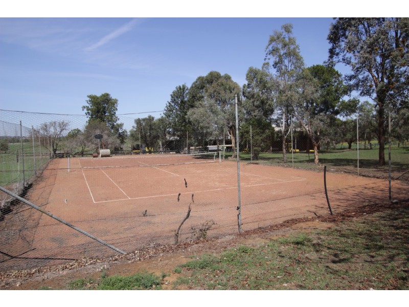 681 New England Highway, Muswellbrook NSW 2333