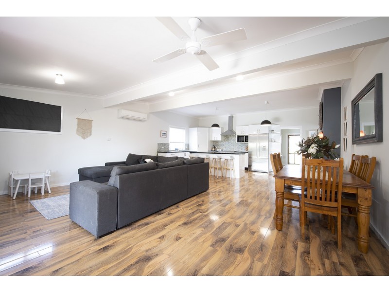 14 Barrett Street, Muswellbrook NSW 2333