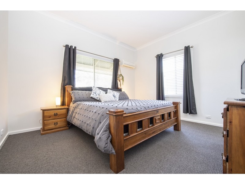 14 Barrett Street, Muswellbrook NSW 2333