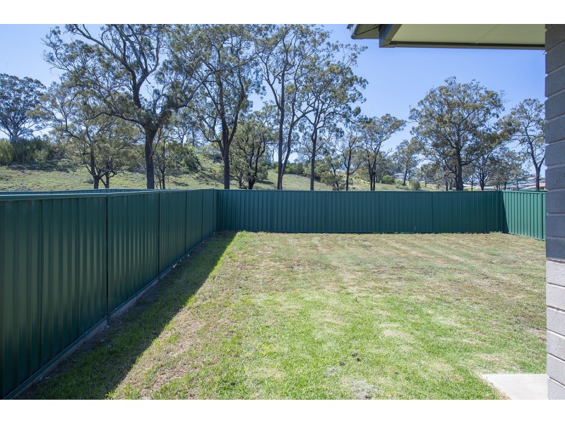 13 Hunt Place, Muswellbrook NSW 2333