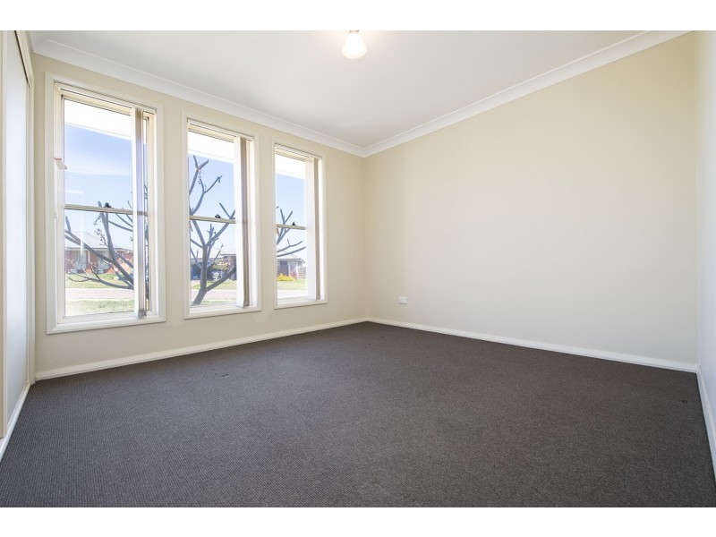 1/4 Northerly Close, Muswellbrook NSW 2333