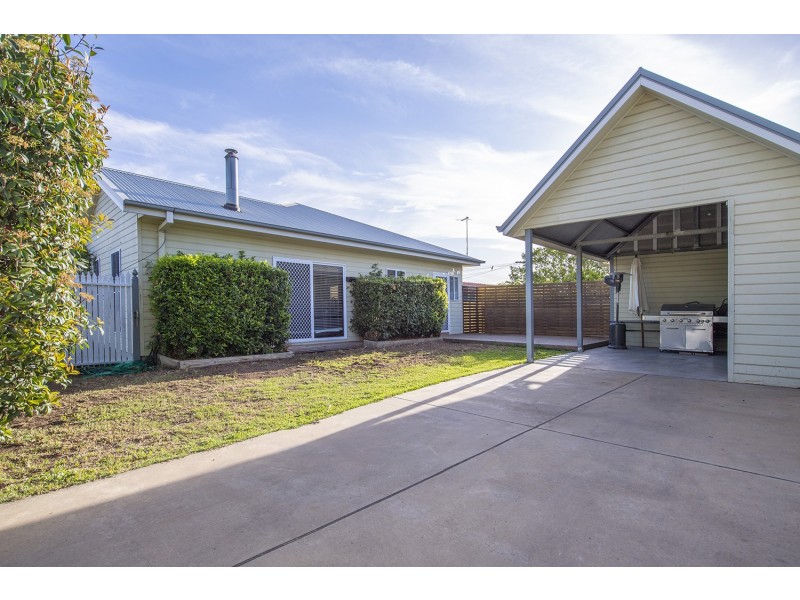 80 Liverpool Street, Scone NSW 2337
