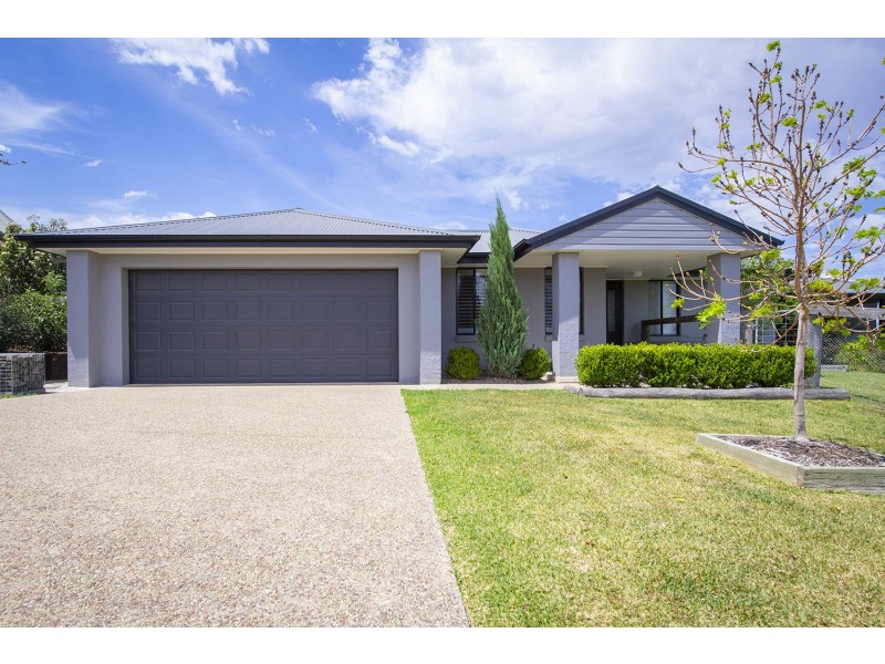 17 Stanstead Close, Scone NSW 2337