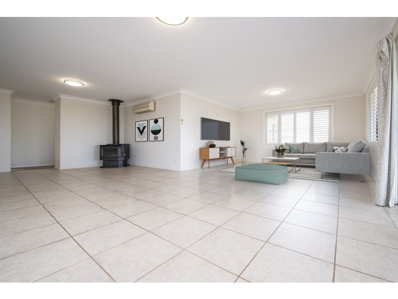 17 Stanstead Close, Scone NSW 2337