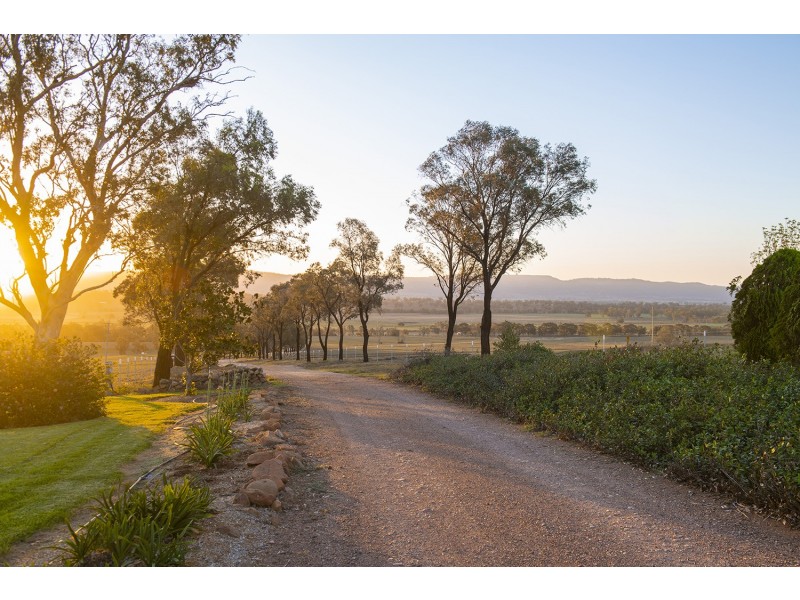 2022 New England Highway, Scone NSW 2337