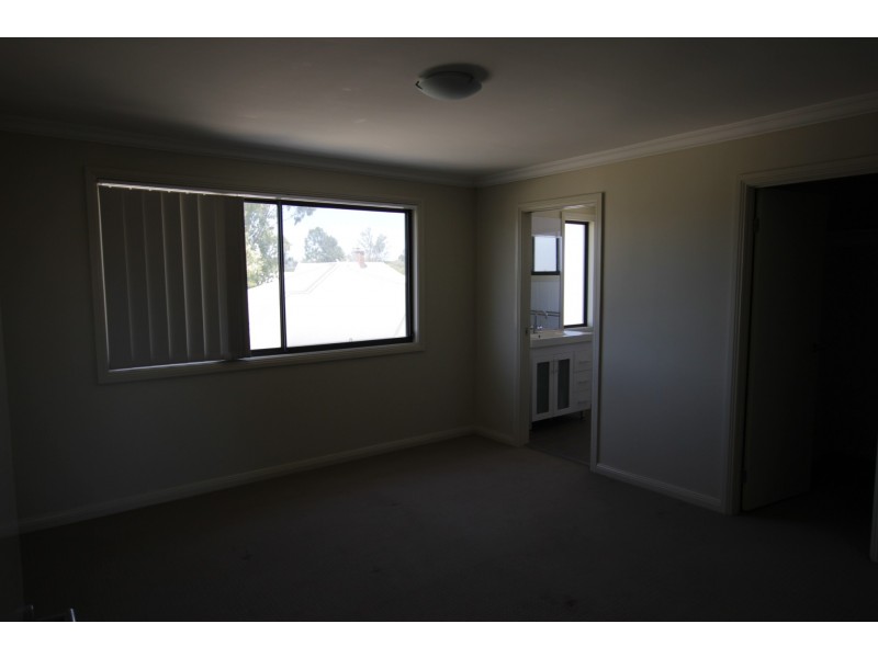 7/82 Palace Street, Denman NSW 2328