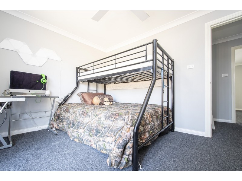 10 Alexander Close, Aberdeen NSW 2336