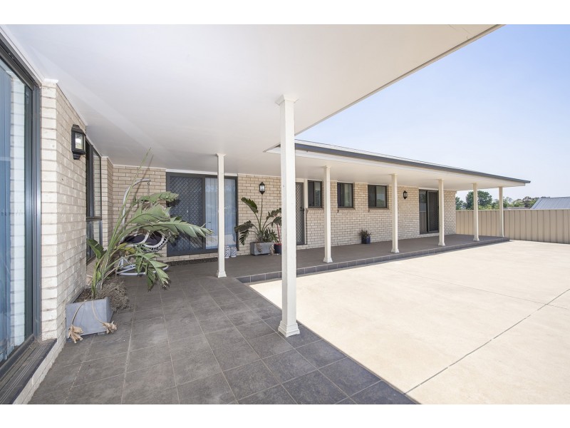 10 Alexander Close, Aberdeen NSW 2336