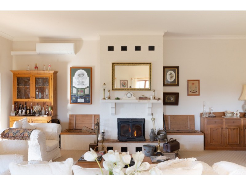 2022 New England Highway, Scone NSW 2337