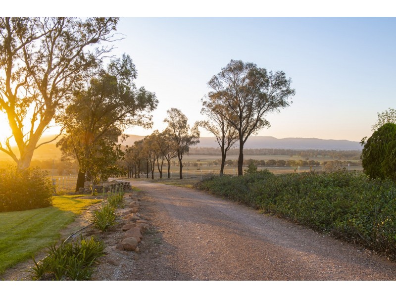 2022 New England Highway, Scone NSW 2337