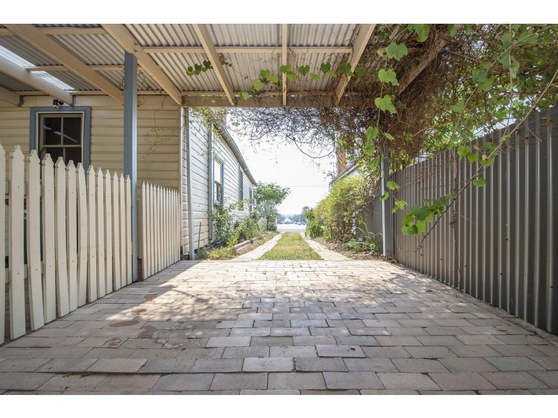 86 Main Street, Scone NSW 2337