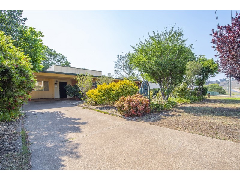 25 Barton Street, Scone NSW 2337