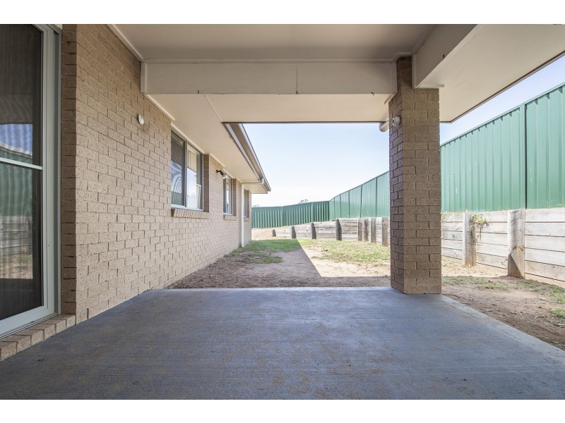 75 Henry Dangar Drive, Muswellbrook NSW 2333