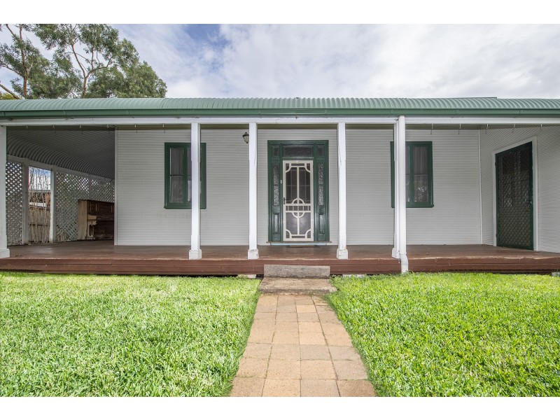 7 Gundy Road, Scone NSW 2337