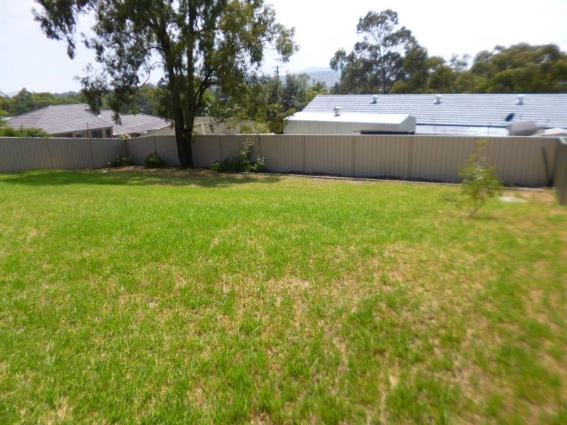 8 Lou Fisher Place, Muswellbrook NSW 2333