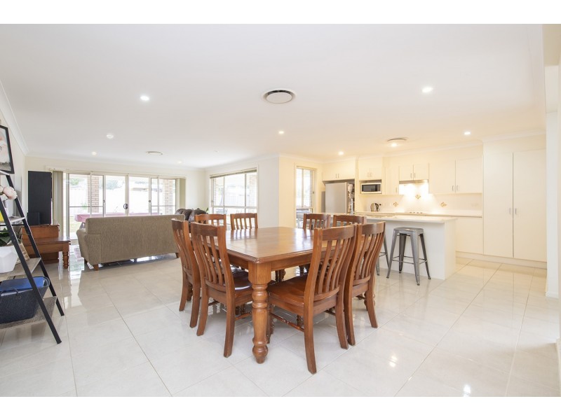 15 Pendula Way, Denman NSW 2328