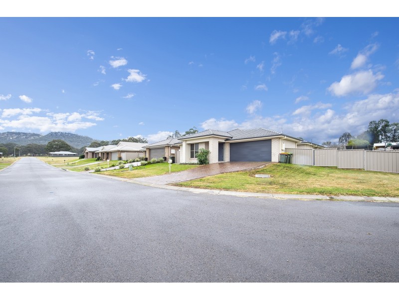 15 Pendula Way, Denman NSW 2328