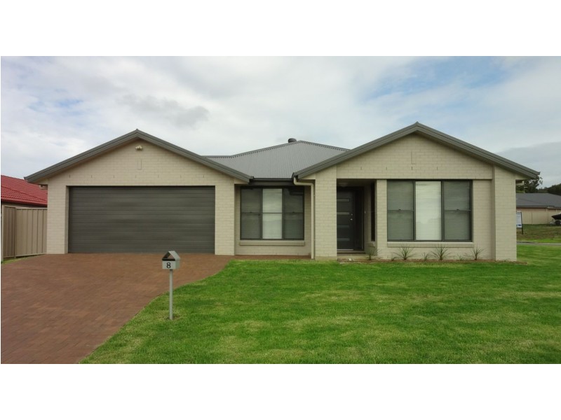 8 Pendula Way, Denman NSW 2328