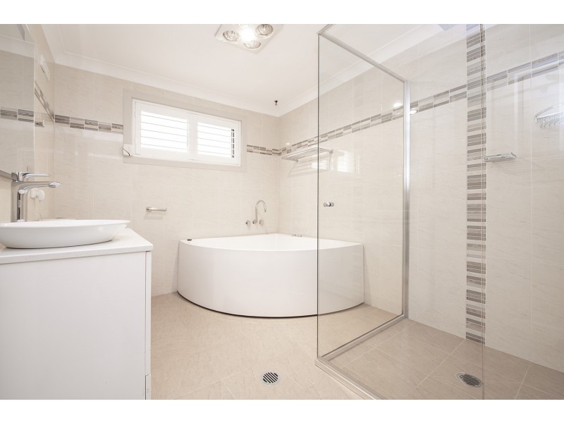 1456 New England Highway, Aberdeen NSW 2336