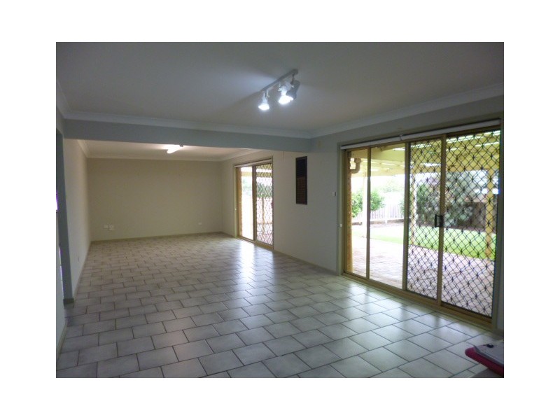 14 Riesling Street, Muswellbrook NSW 2333