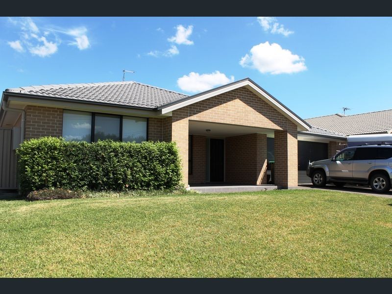 6 Almond Street, Denman NSW 2328