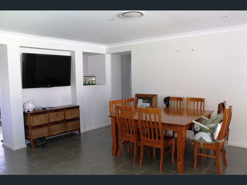 6 Almond Street, Denman NSW 2328