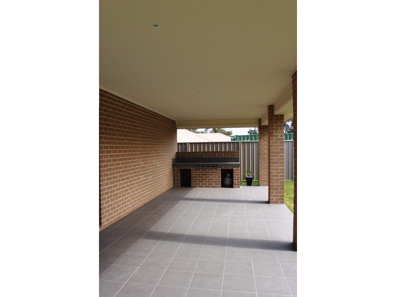 6 Almond Street, Denman NSW 2328