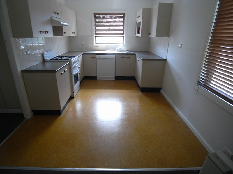 42 Sowerby Street, Muswellbrook NSW 2333