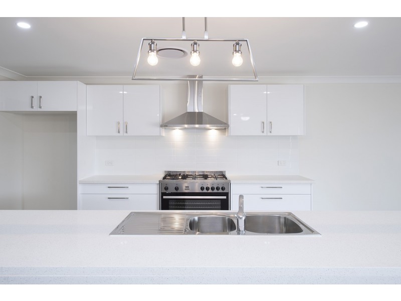 5 Somerset Place, Scone NSW 2337