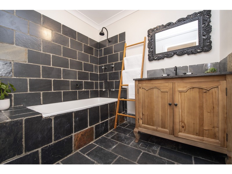 53 Guernsey Street, Scone NSW 2337