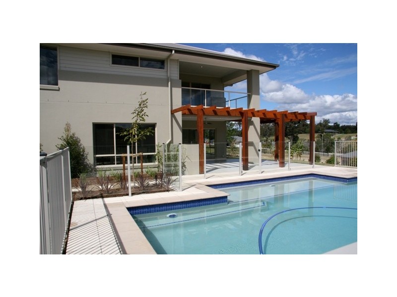 Maudsland QLD 4210