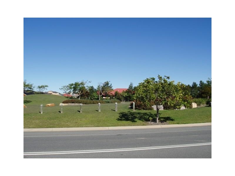 Sandstone Point QLD 4511