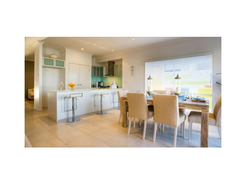 North Lakes QLD 4509