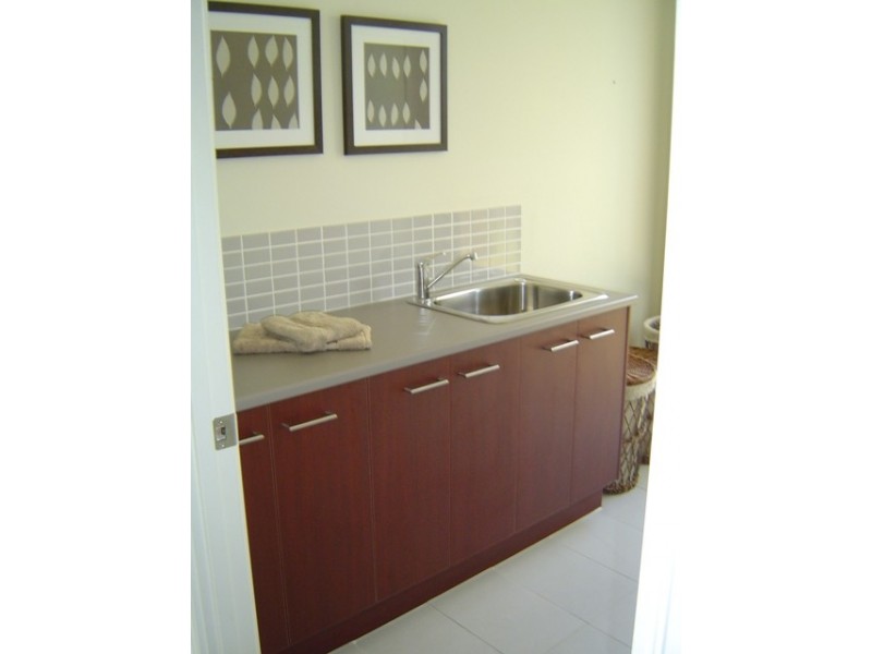 North Lakes QLD 4509