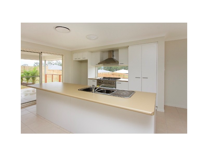 Augustine Heights QLD 4300